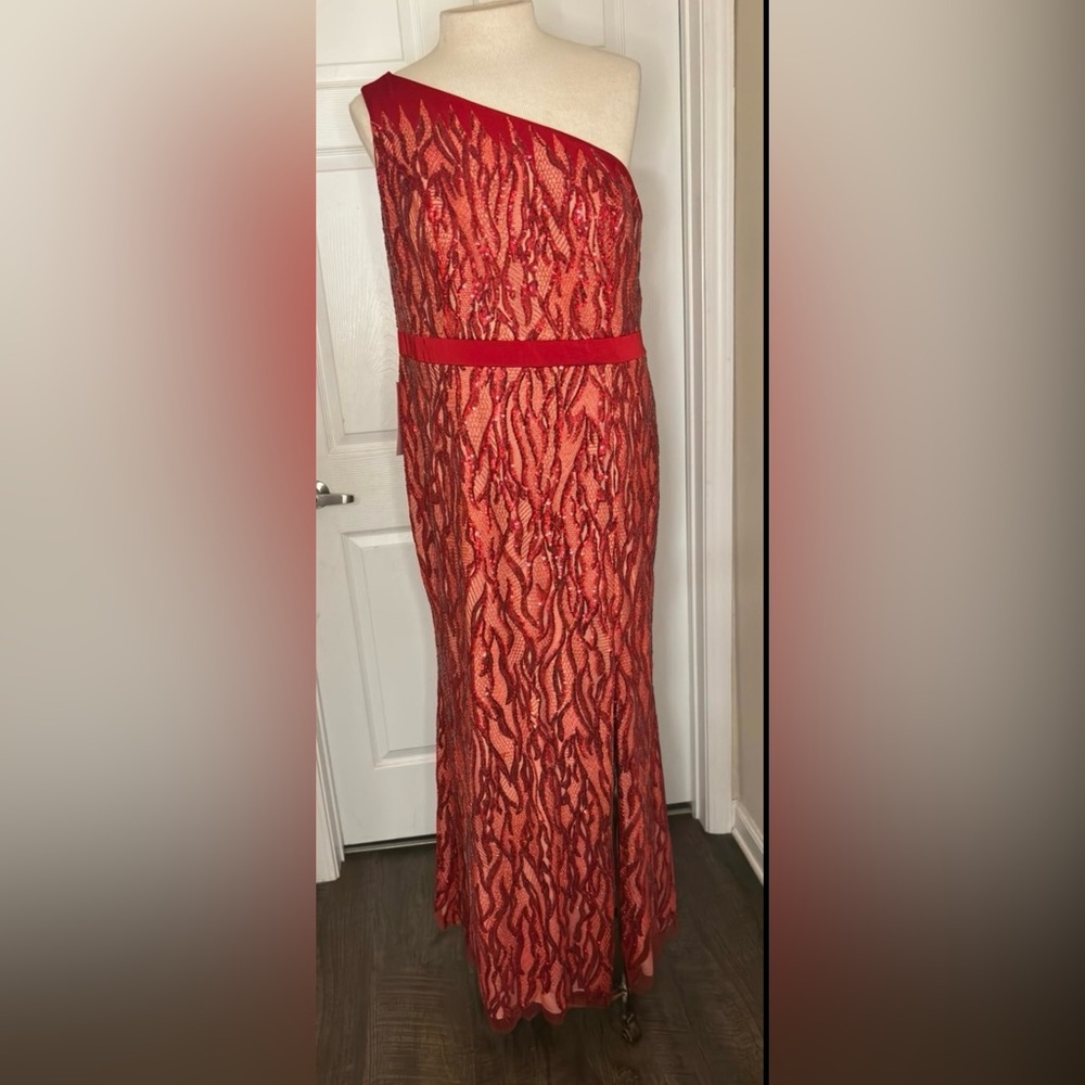 NWT Galina Signature Red One-Shoulder Sequin Women's Formal Gown Dress Size 22